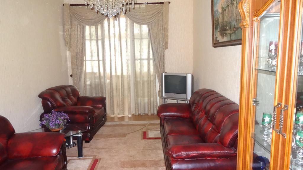 Apartment Vake-Saburtalo Tbilisi Ngoại thất bức ảnh