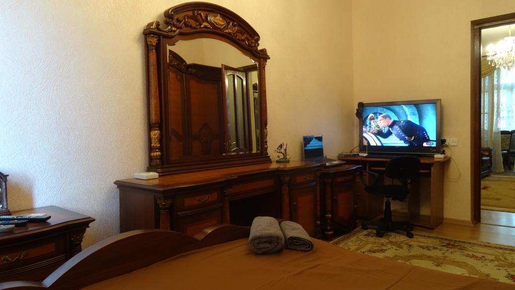 Apartment Vake-Saburtalo Tbilisi Ngoại thất bức ảnh
