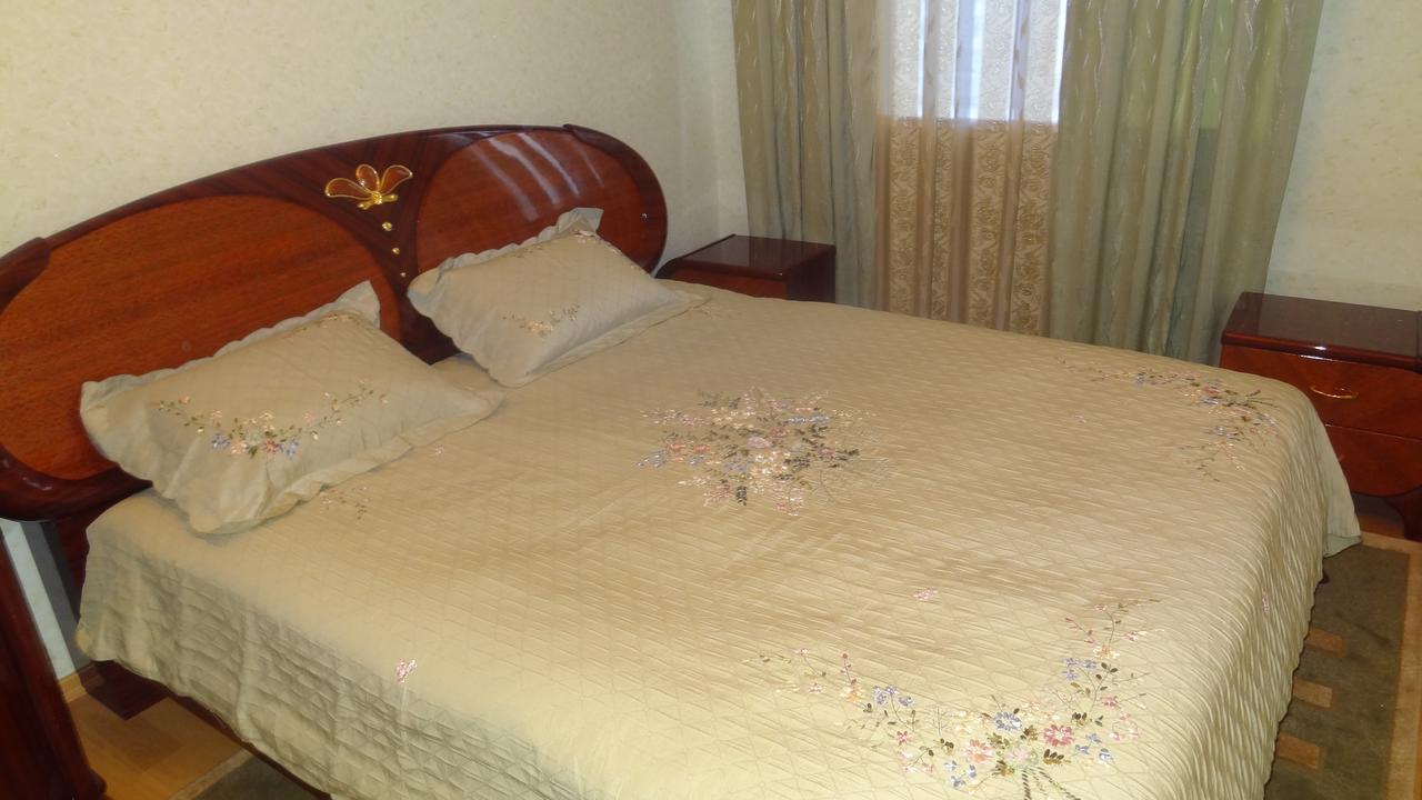Apartment Vake-Saburtalo Tbilisi Ngoại thất bức ảnh
